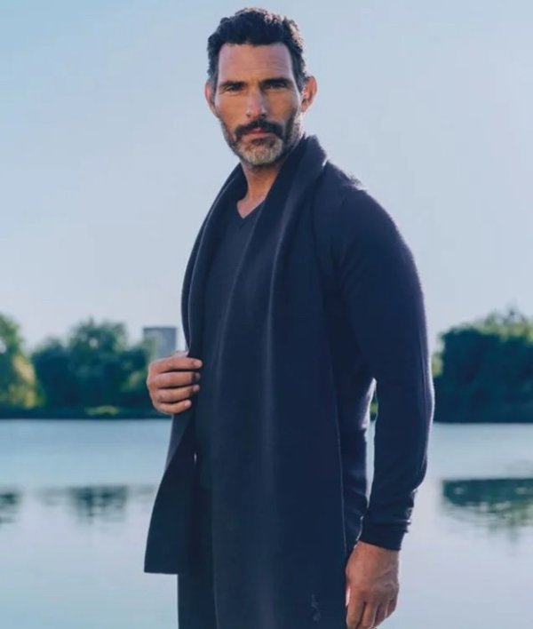 一条领巾140英镑, 太阳报: 热刺球迷对球队推出的高价相近不悦