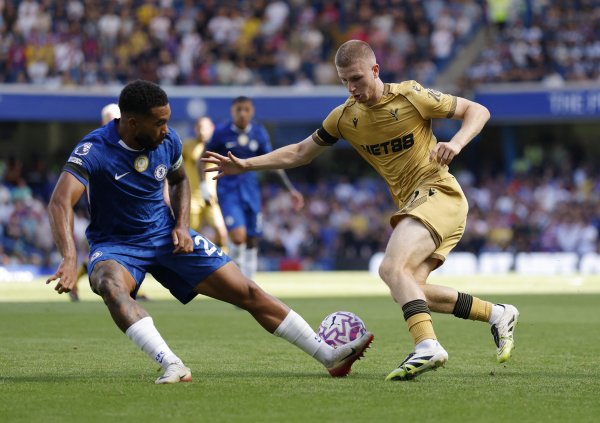 新星身价飞涨中！镜报：曼联决议明夏6000万镑报价水晶宫后腰沃顿