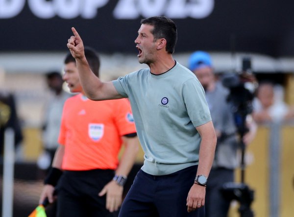 王人沃：下半场咱们体能着落被敌手压制，劳塔罗伤风了一经任重道远