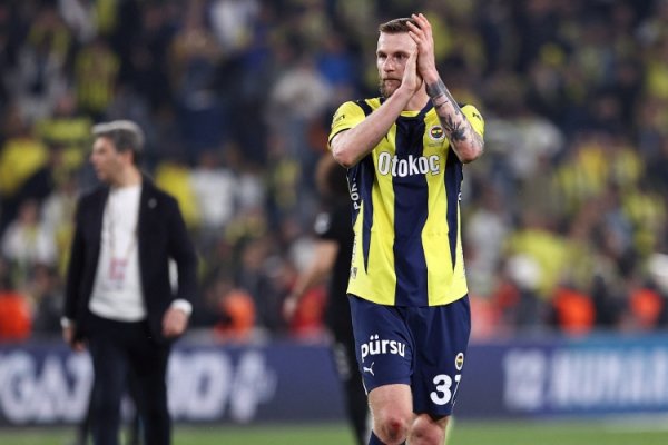 米体：什克里尼亚尔年薪略低于1000万欧元，尤文引进他遭遇辛勤