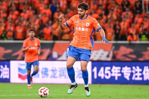 泽卡本赛季照旧完成8次助攻，刷新泰山球员单赛季主场助攻记载