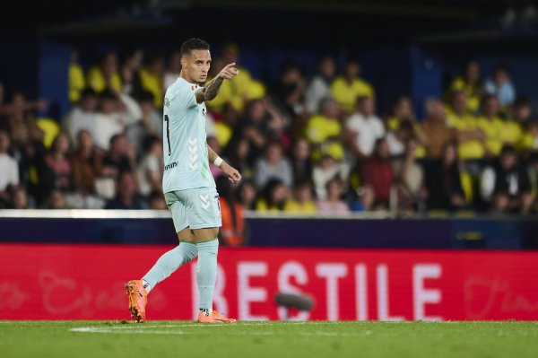 巴尔特拉：安东尼来贝蒂斯后自信心增强了，球迷们王人很爱他