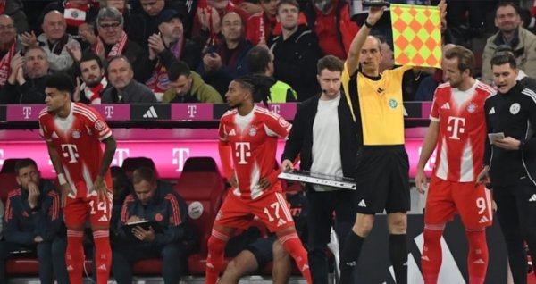 名局面！拜仁越过期凯恩 迪亚斯 奥利塞替补登场，3东谈主身价2.75亿