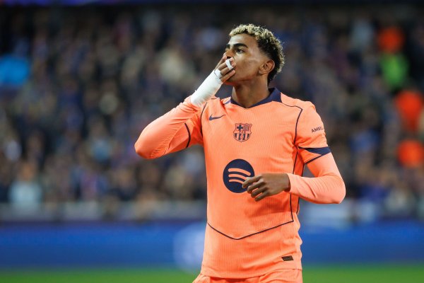 亚马尔：有许多对于我耻骨伤病和心思低垂的传说，这些都是谣喙