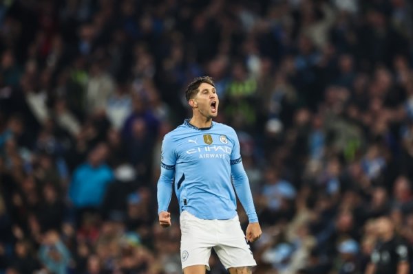 斯通斯：很首肯福登重拾温存，他在无球景色下也很致力于