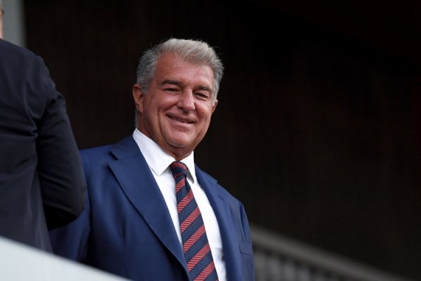 拉波尔塔：重返诺坎普让东谈主昂扬，经改建后它是宇宙上最棒的球场