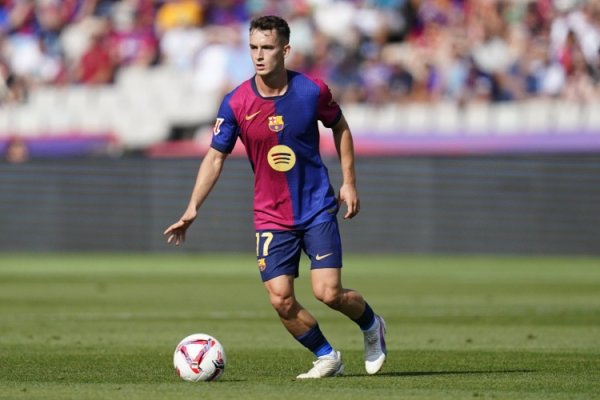 巴萨全队重返诺坎普球场公开西宾，卡萨多：我梦念念着在这里比赛