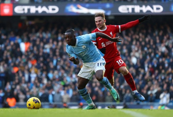 2019年阿扎尔全面弘扬后首东谈主，多库进球、过东谈主、创造契机无所不可