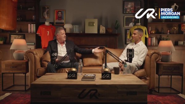 C罗：我是专家最出名的东谈主 年青时我知谈我会是明星但没思这样出名