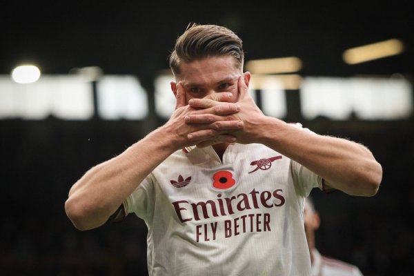 桑德罗：罗梅罗和范德芬能死心住约克雷斯 展望热刺1-0赢阿森纳